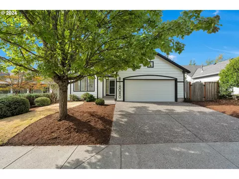 18080 SW Reiser Ln, Sherwood, OR 97140