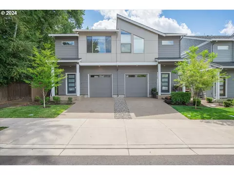 17398 SE Cuyahoga Way, Damascus, OR 97089