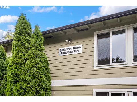 742 SE 16th Ave SE, Portland, OR 97214