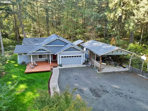 88929 Lois Ln, Elmira, OR 97437