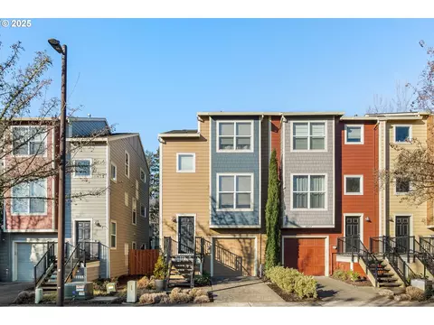 2063 NE Cadbury Ave, Beaverton, OR 97006