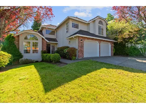 15993 SW Westminster Dr, Portland, OR 97224
