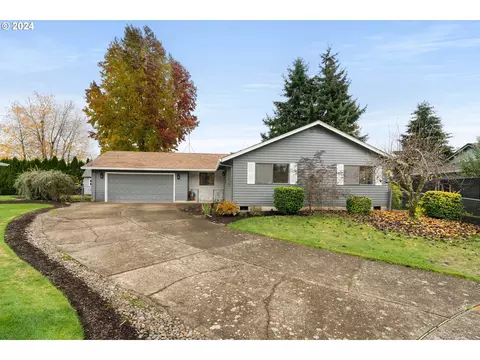 2775 NE Davis Ct, Mcminnville, OR 97128