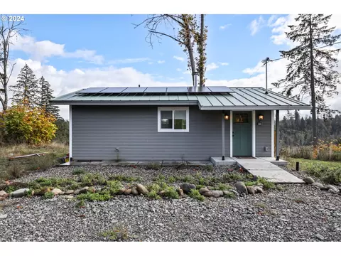 17720 S Palmer Rd, Oregon City, OR 97045