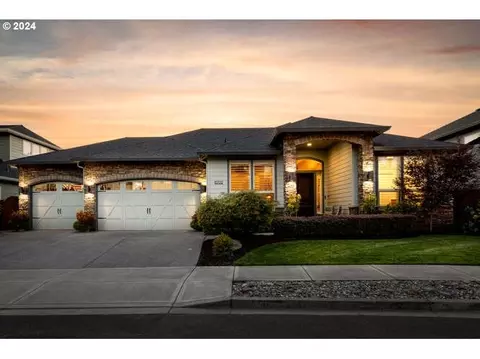 10702 NW 34th Ave, Vancouver, WA 98685