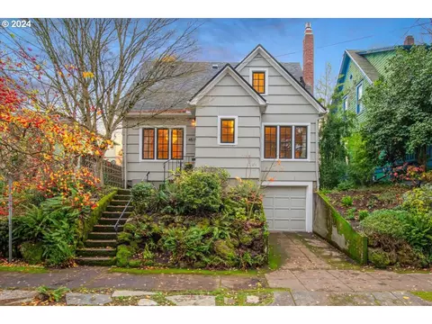 4519 NE 16th Ave, Portland, OR 97211