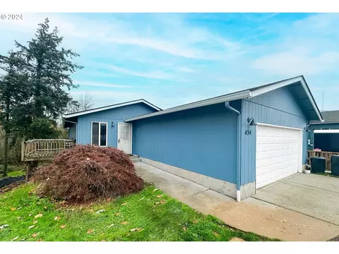 434 S 6th St, Saint Helens, OR 97051