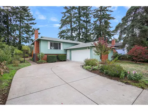 13701 SE Market St, Portland, OR 97233