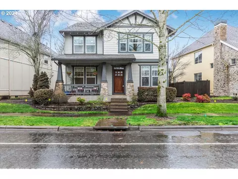 28677 SW Costa Cir E, Wilsonville, OR 97070