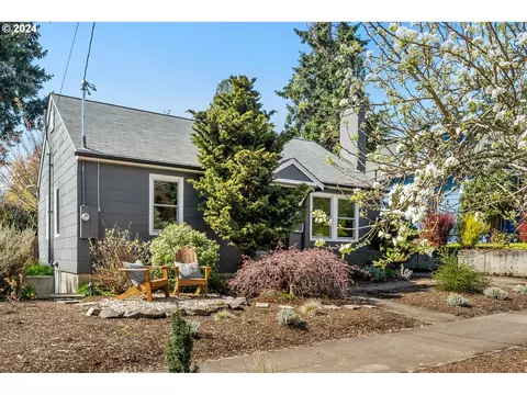 4035 NE 17th Ave, Portland, OR 97212