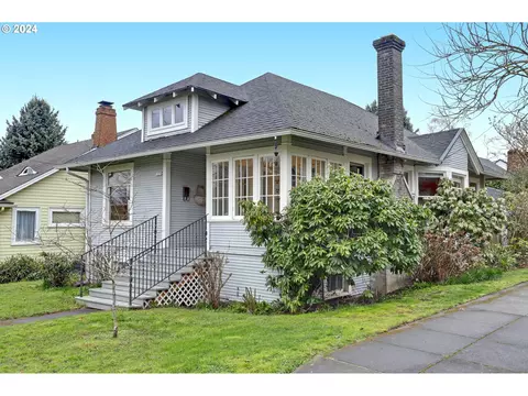 5035 SE Salmon St, Portland, OR 97215