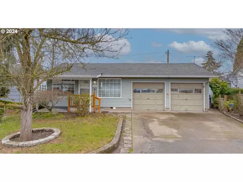 961 Broughton Way, Woodburn, OR 97071