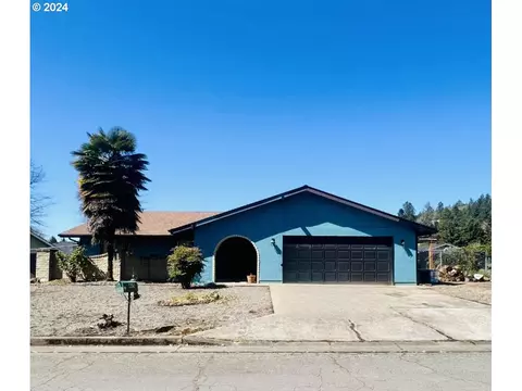 435 N Grove Ln, Sutherlin, OR 97479