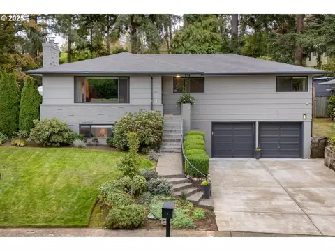 6630 SW Dover St, Portland, OR 97225