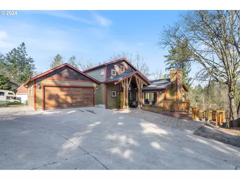 13475 Applegate Ter, Oregon City, OR 97045