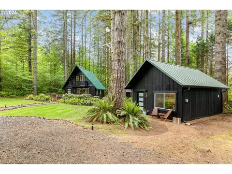 127 Elk Ln, Ariel, WA 98603