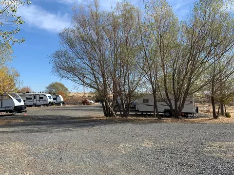 123 Dot Rd, Bickleton, WA 99322 photo 3