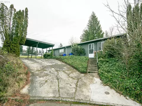 910 NW Wonderview Ct, Gresham, OR 97030