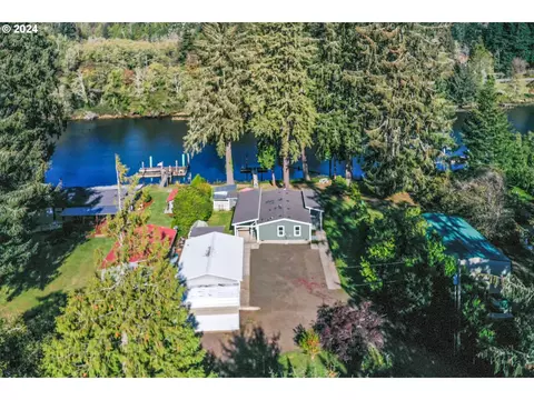 8333 Duncan Island Rd, Mapleton, OR 97453