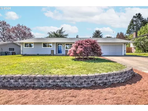 762 NE Darnielle Dr, Hillsboro, OR 97124