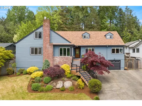 5635 SW Windsor Ct, Portland, OR 97221