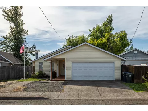 418 36th St, Springfield, OR 97478