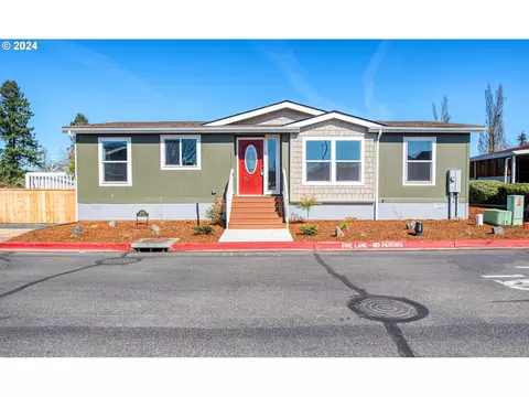 2210 Maia Loop, Springfield, OR 97477