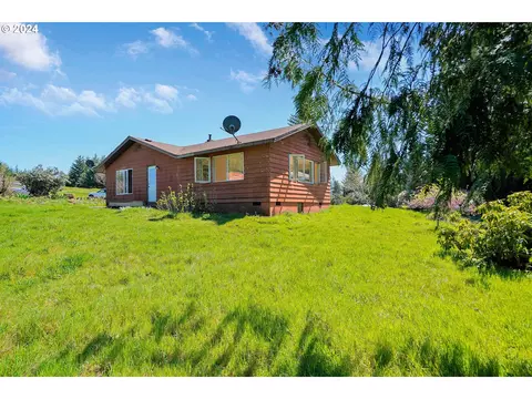 20471 Bridge Creek Rd, Silverton, OR 97381