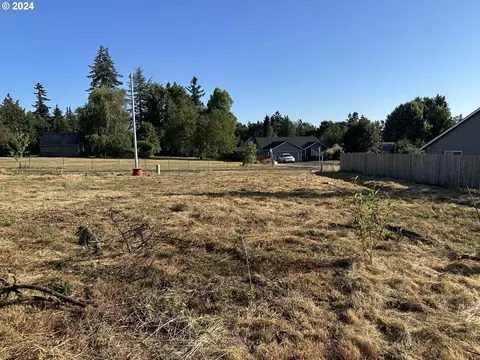 14135 Jacobs Way, Oregon City, OR 97045