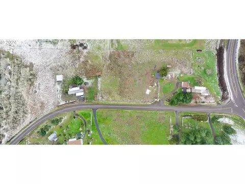 85374 Peaceful Valley Rd, Eugene, OR 97405