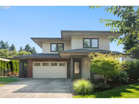 52332 SW Ashley Ct, Scappoose, OR 97056