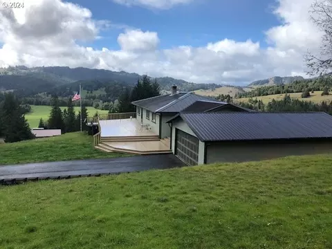 46093 Hwy 242, Myrtle Point, OR 97458