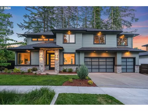 4520 SW 59th Ave, Portland, OR 97221
