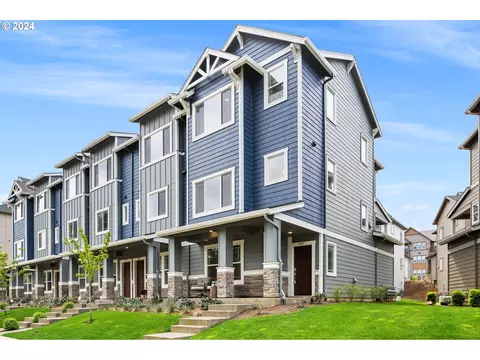 16011 NW Hosmer Ln, Portland, OR 97229