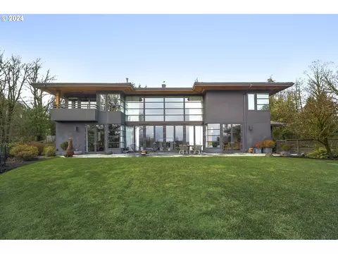 7908 NW Gales Ridge Ln, Portland, OR 97229