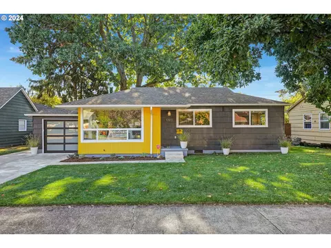 10910 NE Tillamook St, Portland, OR 97220