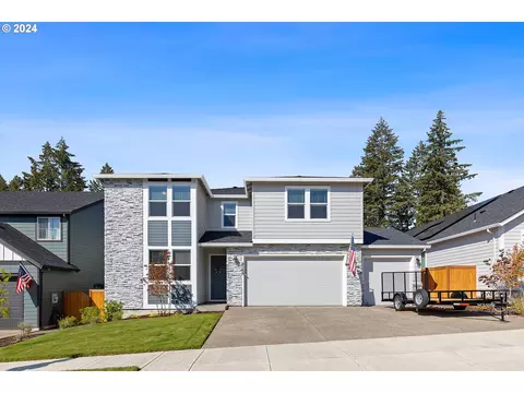 2165 NE Currin Creek Dr, Estacada, OR 97023