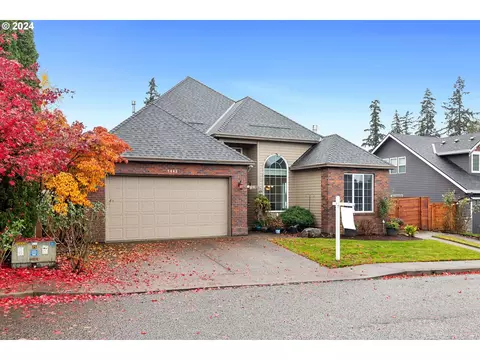 1443 NE 11th Ave, Canby, OR 97013