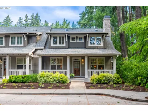 4511 Oakridge Rd, Lake Oswego, OR 97035