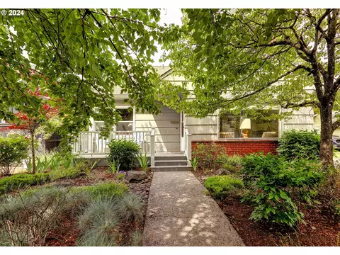 4415 SE 50th Ave, Portland, OR 97206