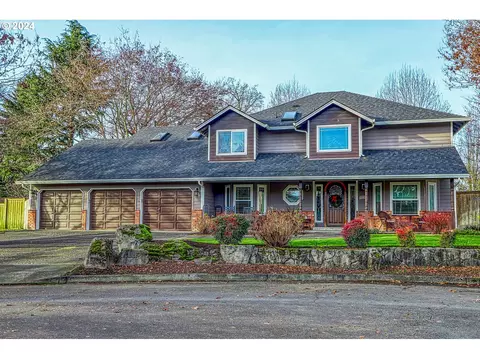 2420 SE 133rd Ct, Vancouver, WA 98683