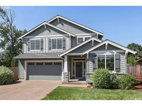 6715 SW Locust St, Tigard, OR 97223