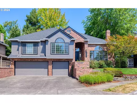 15235 SW Lark Ln, Beaverton, OR 97007