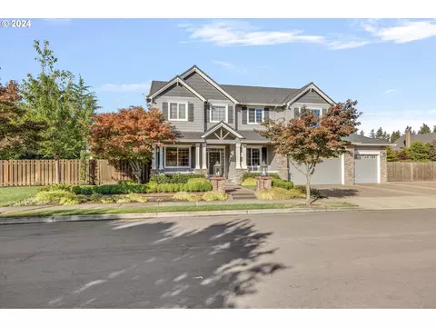 1409 S Maple St, Canby, OR 97013