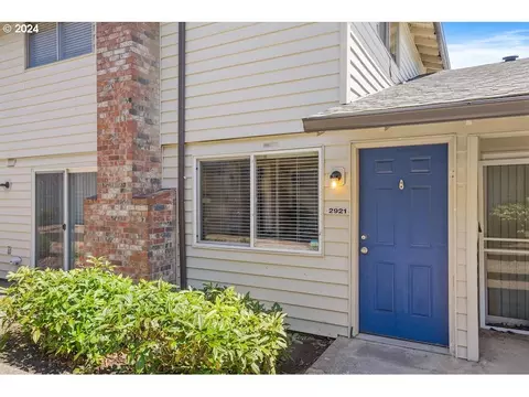2921 NE Rene Ave #15B, Gresham, OR 97030
