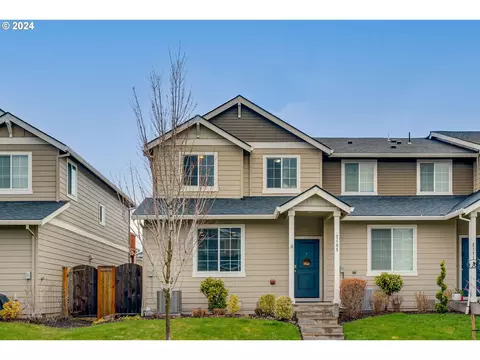 2165 SE 16th St, Gresham, OR 97080