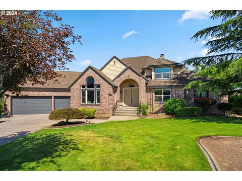 400 SE Arrow Creek Ln, Gresham, OR 97080