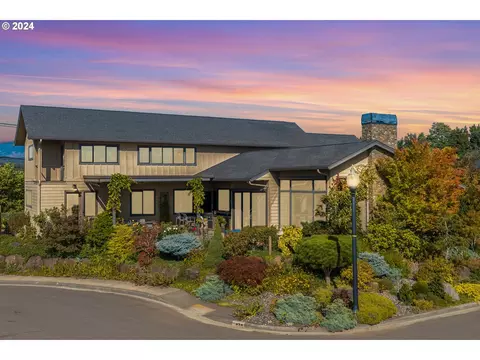 3527 Cedar Ct, Washougal, WA 98671