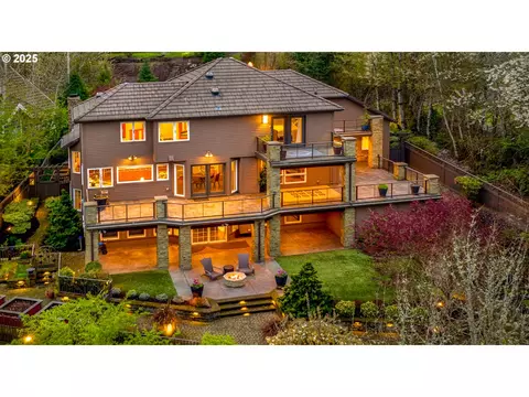 3018 NW 133rd St, Vancouver, WA 98685