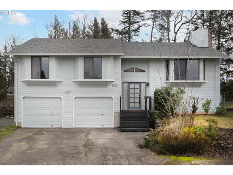 1914 SE 19th Pl, Troutdale, OR 97060